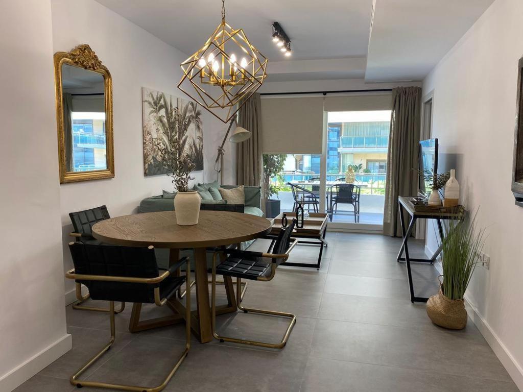 Roy Boston Marbella By Florentia Homes المظهر الخارجي الصورة